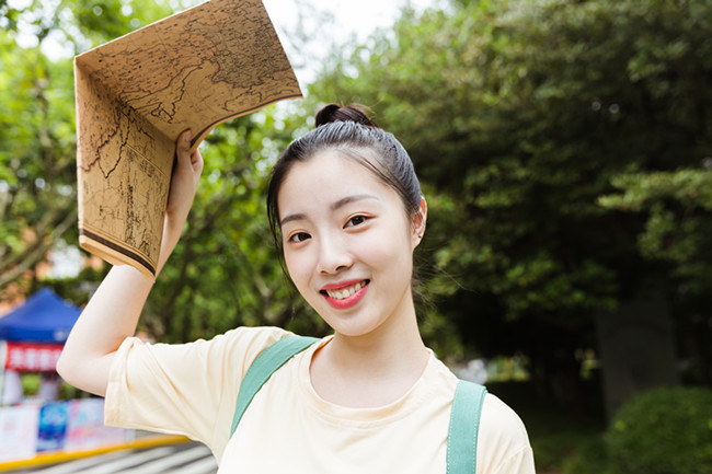 屬蛇女認為愛情中最重要的是什麼？