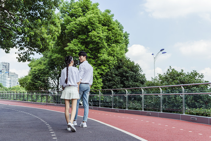 天蠍座的男生會如何挽回女友？_周公解夢